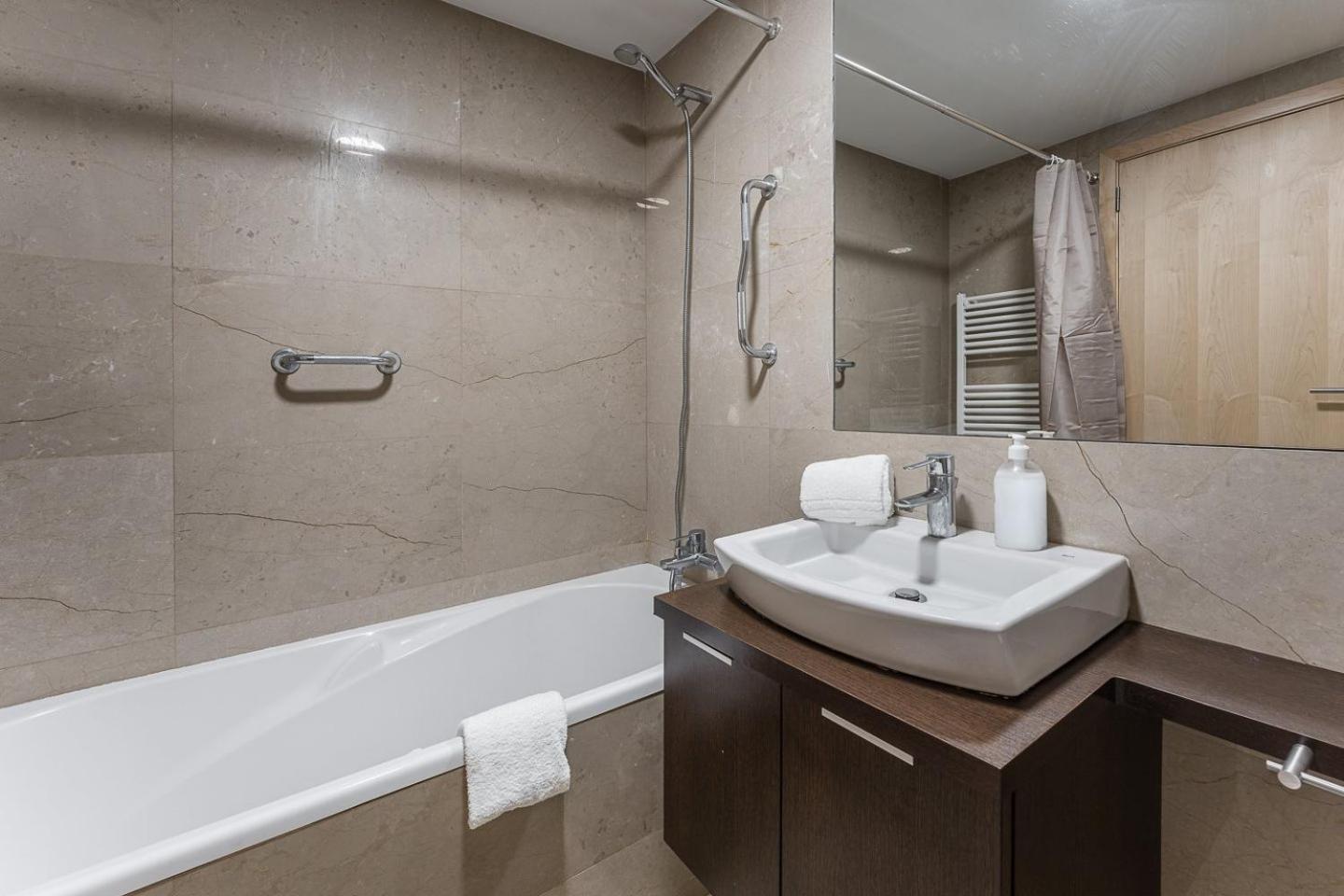 Guestready - Artsy Apartment Porto Eksteriør bilde
