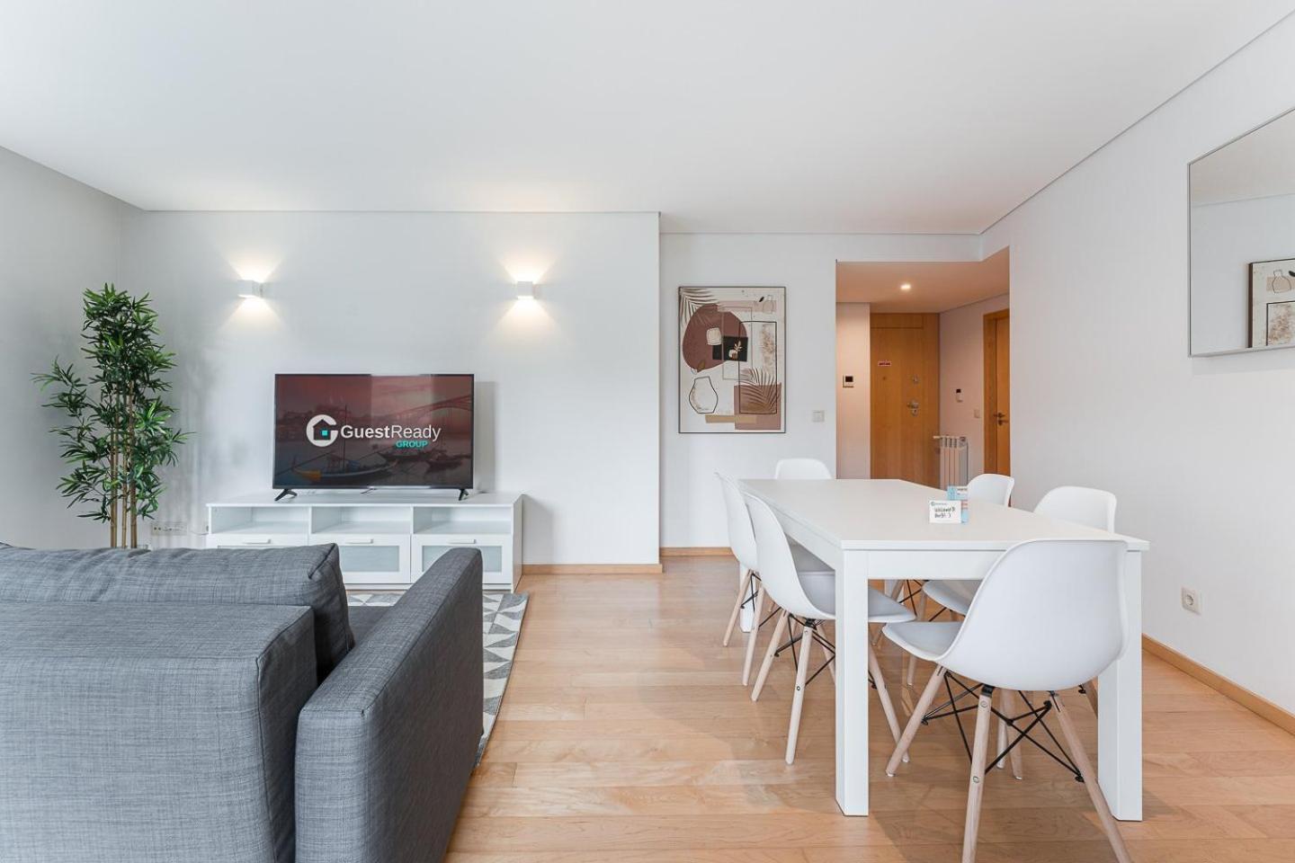 Guestready - Artsy Apartment Porto Eksteriør bilde